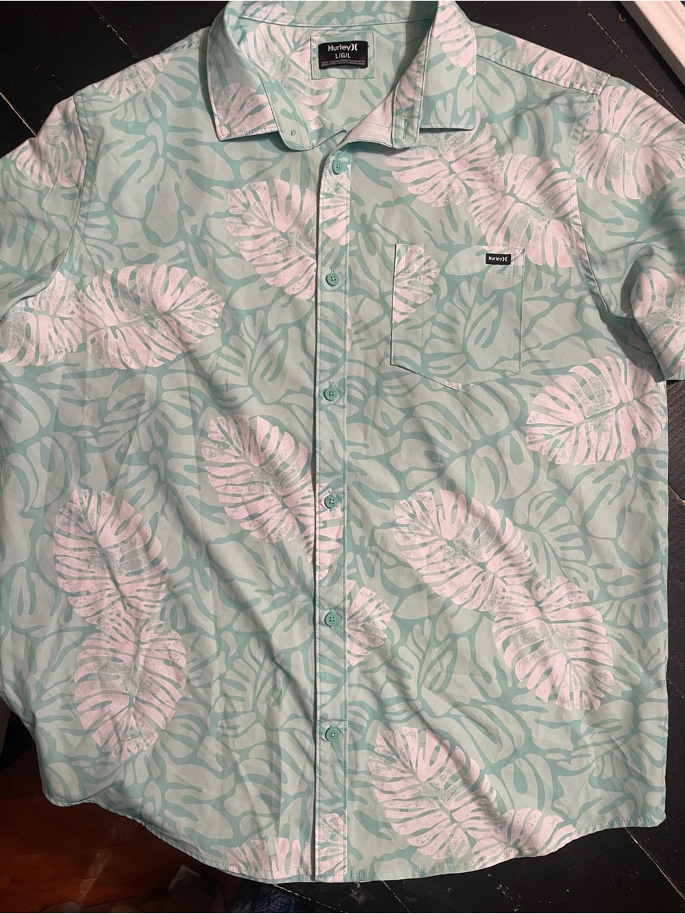 Hurley Mint Green Tropical Short Sleeve Button-Down Shirt and matching shorts